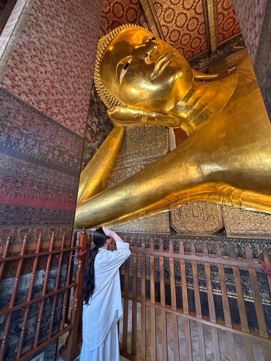 Valeria at the Reclining Buddha, Wat Pho