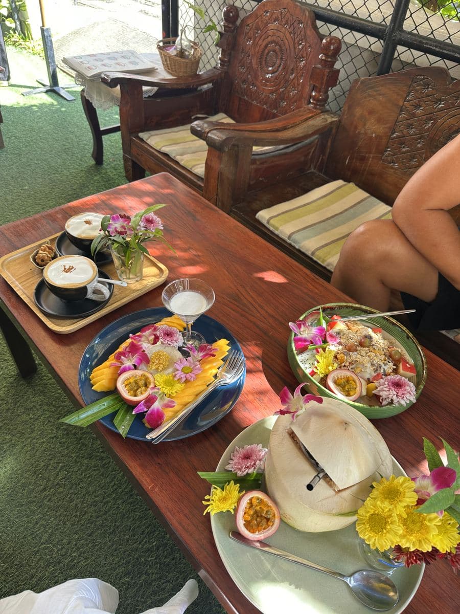 Flower-covered breakfast at a Chiang Mai cafe